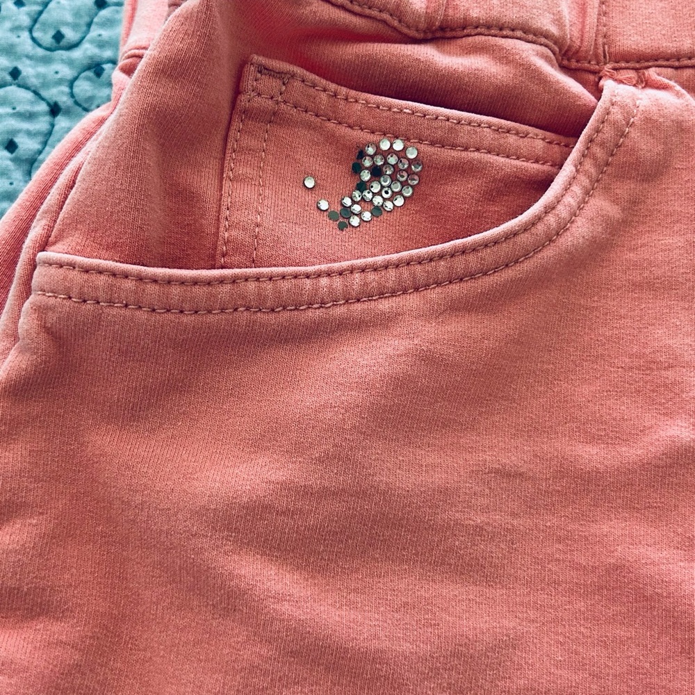 WOMANS STRETCH CAPRIS WHITE AND PINKY/CORAL - Picture 4 of 5